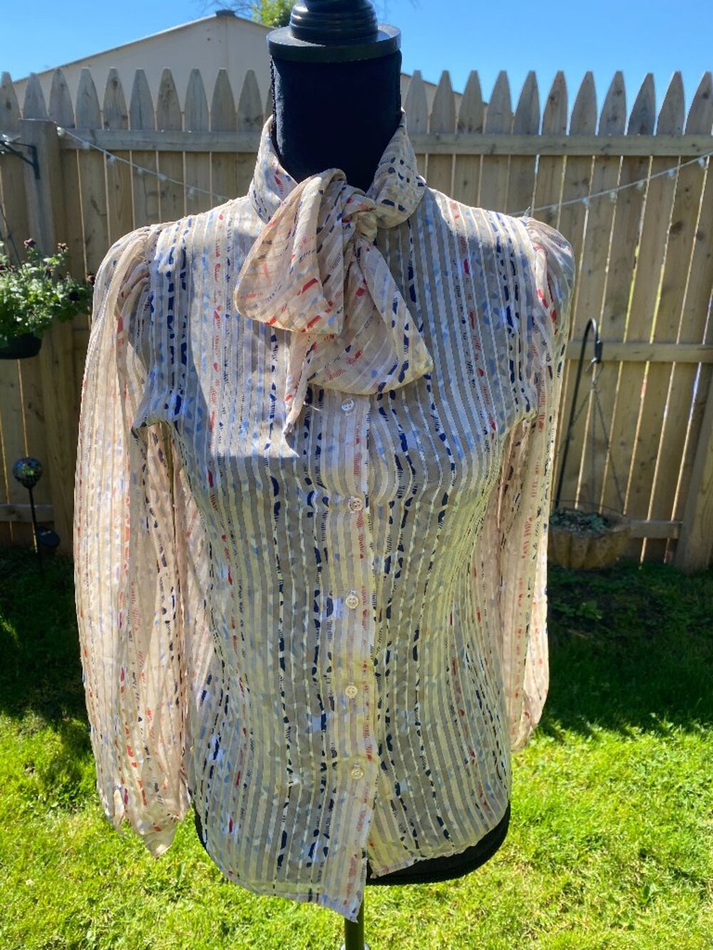 Vintage Notches Brand LS Button Front Tie Collar Sheer Blouse